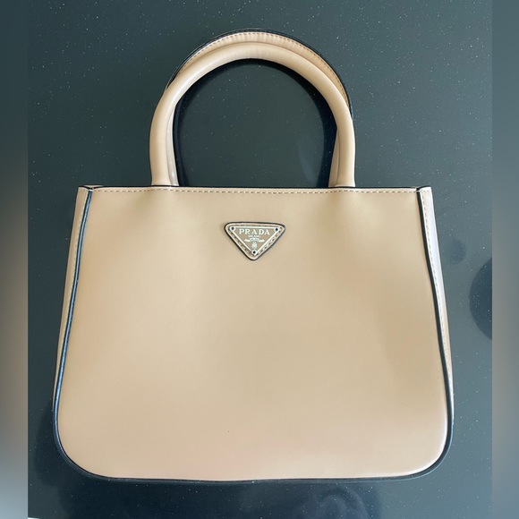PRADA HAND BAG - Picture 1 of 12